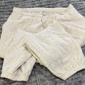 PINK Victoria's Secret Cream Heart Sweatpants